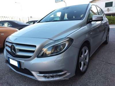 Mercedes-Benz Classe B B 180 CDI BlueEFFICIENCY Premium GRANDINATA!!!! Argento usata Ferrara
