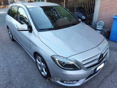 Mercedes-Benz Classe B B 180 CDI BlueEFFICIENCY Premium GRANDINATA!!!! Argento usata Ferrara