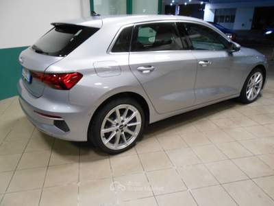 Audi A3 PARI AL NUOVO Argento usata Novara
