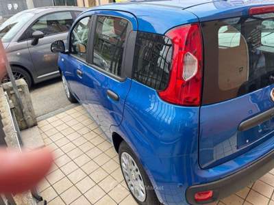Fiat Panda 1.0 FireFly S&S Hybrid Blu/Azzurro usata Asti