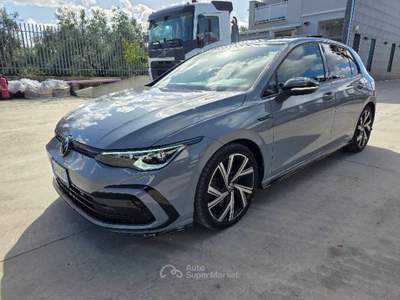Volkswagen Golf Golf 8 Grigio usata Andria