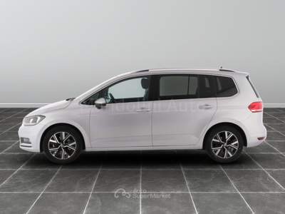 Volkswagen Touran 2.0 tdi scr executive dsg Argento usata Brescia