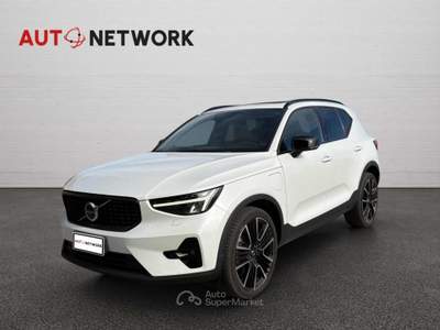 Volvo XC40 T4 Recharge Plug-in Hybrid Ultimate Dark | Tetto Bianco usata Imola