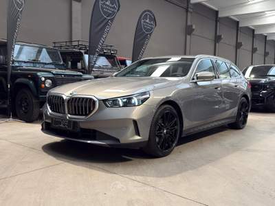 BMW Serie 5 520d D 48V xDrive Touring Grigio usata Bologna