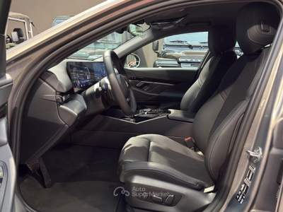 BMW Serie 5 520d D 48V xDrive Touring Grigio usata Bologna