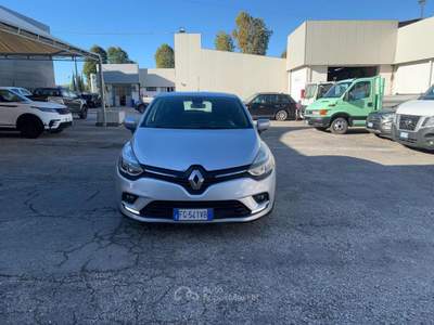 Renault Clio 1.5 dCi 8V 75CV Start&Stop 5 porte Argento usata Massarosa