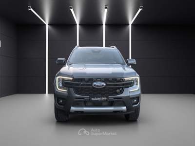 Ford Ranger 2.0 ECOBLUE aut. 205CV DC Wildtrak 5 posti più Iva Grigio usata Napoli