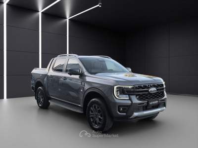 Ford Ranger 2.0 ECOBLUE aut. 205CV DC Wildtrak 5 posti più Iva Grigio usata Napoli