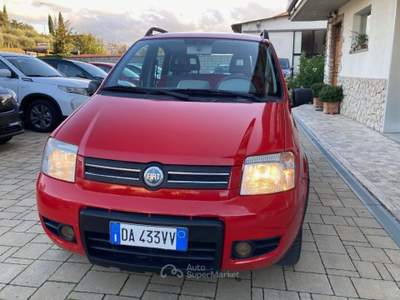 Fiat Panda 1.2 4x4 Rosso usata Cortona