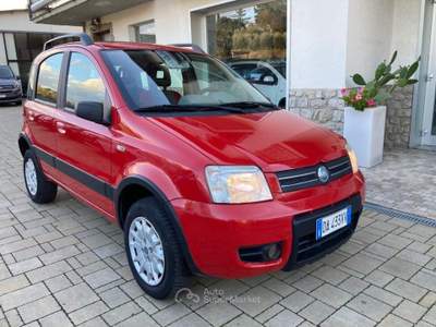 Fiat Panda 1.2 4x4 Rosso usata Cortona