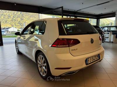 Volkswagen Golf 2.0cc 150CV TDI DSG Bianco usata Villa di Tirano