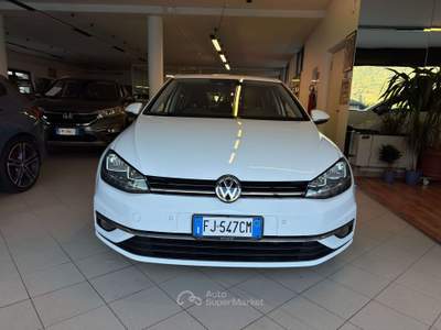 Volkswagen Golf 2.0cc 150CV TDI DSG Bianco usata Villa di Tirano