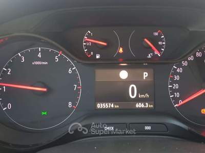 Opel Grandland 131cv Nero usata San Vendemiano