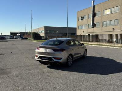 Hyundai i30 Sempre Box - Manutenzione Impeccabile - Cronologia Tagliandi Argento usata Melzo