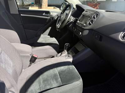Volkswagen Tiguan CAMBIO AUTOMATICO Bianco usata Bari