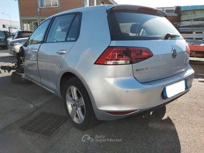 Volkswagen Golf 5p. Highline BlueMotion Argento usata Ferrara