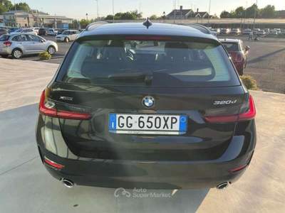 BMW Serie 3 320d 320 d 48V xDrive Touring Sport Nero usata Pieve di Cento