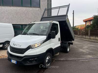 Iveco Daily 35C14 35QLI Ribaltabile Trilat. Garanzia  Iveco Bianco usata Cazzago San Martino