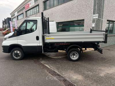 Iveco Daily 35C14 35QLI Ribaltabile Trilat. Garanzia  Iveco Bianco usata Cazzago San Martino