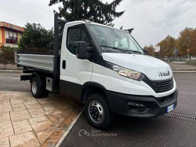 Iveco Daily 35C14 35QLI Ribaltabile Trilat. Garanzia  Iveco Bianco usata Cazzago San Martino