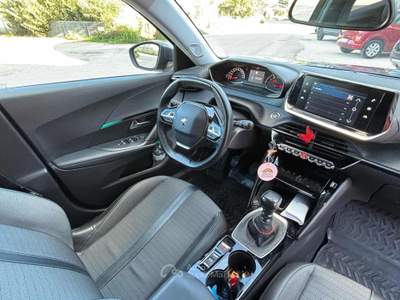 Peugeot 2008 BlueHDi 110 S&S Allure Grigio usata Pesaro