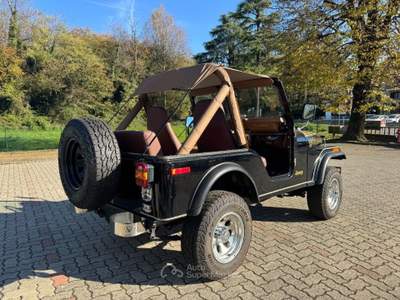 Jeep CJ-5 GOLDEN EAGLE 5.0 V8 ORIGINALE RESTAURATA Nero usata Arsago Seprio