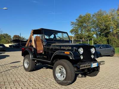 Jeep CJ-5 GOLDEN EAGLE 5.0 V8 ORIGINALE RESTAURATA Nero usata Arsago Seprio