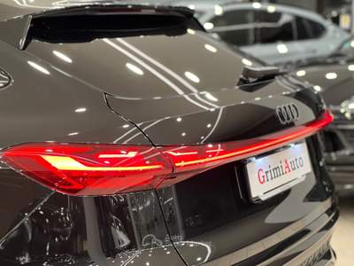 Audi Q5 SPB 40 TDI quattro S tronic Identity Black Nero usata Rosarno