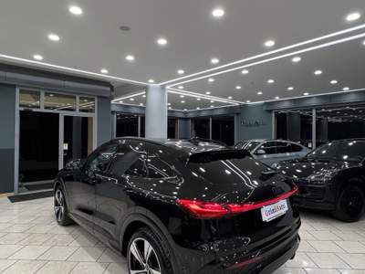 Audi Q5 SPB 40 TDI quattro S tronic Identity Black Nero usata Rosarno