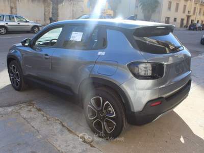 Jeep Avenger 1.2 Turbo 100 CV Summit -KM0 Grigio usata Trapani