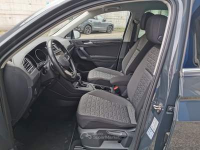 Volkswagen Tiguan 2.0 TDI 150cvSCR DSG Life Iva Detraibile Grigio usata Cercola