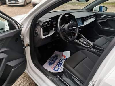 Audi A3 SPB 2.0 30 TDI 115cv Sportback Aut. Business Advanced Iva Detraibile Bianco usata Cercola