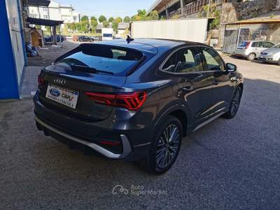 Audi Q3 SPB 35 TDI 150cv Sportback quattro S tronic S line edition Iva Detraiblie Grigio usata Cercola