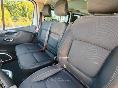Renault Trafic RENAULT TRAFIC 9 POSTI 2.0 120CV DIESEL Bianco usata Azzano Decimo