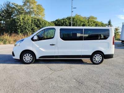 Renault Trafic RENAULT TRAFIC 9 POSTI 2.0 120CV DIESEL Bianco usata Azzano Decimo