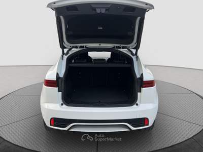 Jaguar E-Pace 2.0D I4 204 CV AWD Auto R-Dynamic Black Bianco usata Roma
