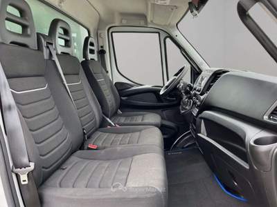 Iveco Daily 35S14 3.0 FURGONATO BOX Bianco usata San Miniato