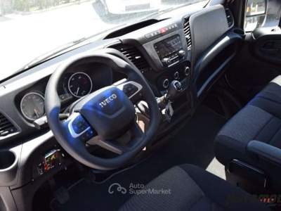 Iveco Daily 35C14V 2.3 Diesel Gru ribaltabile Bianco usata San Miniato