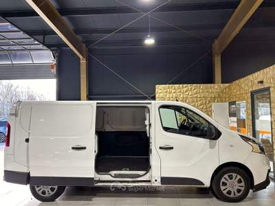 Fiat Talento Kasten L1H1 1,2t SX/3-SITZ/NAVI/KAMera Clima Bianco usata Roma
