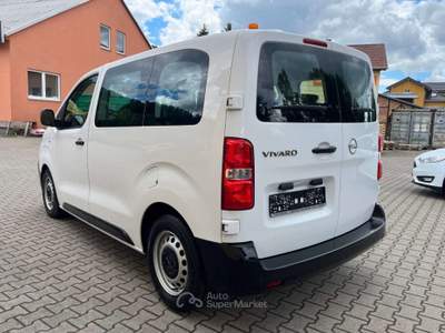 Opel Vivaro Opel Vivaro 9 posti nuovo modello clima Bianco usata Roma
