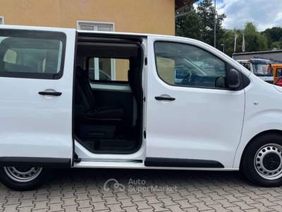 Opel Vivaro Opel Vivaro 9 posti nuovo modello clima Bianco usata Roma