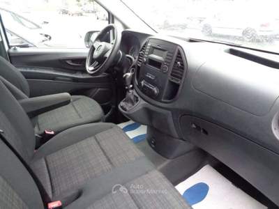 Mercedes-Benz Vito Tourer 111 CDI 9 POSTi manuale Bianco usata Roma