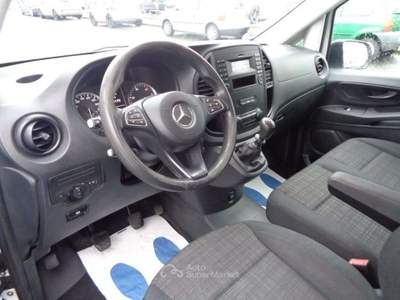 Mercedes-Benz Vito Tourer 111 CDI 9 POSTi manuale Bianco usata Roma