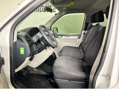Volkswagen Multivan 2.0 tdi 9 posti Manuale clima Bianco usata Roma