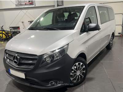 Mercedes-Benz Vito Tourer 114cdi Lang Manuale 9 posti clima Argento usata Roma