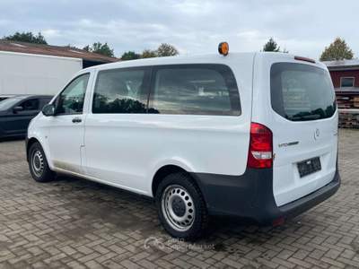 Mercedes-Benz Vito Vitod Lang Executive Business auto 9posti Aut pdc Bianco usata Roma