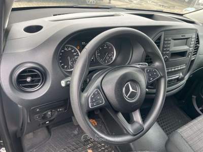 Mercedes-Benz Vito Vitod Lang Executive Business auto 9posti Aut pdc Bianco usata Roma