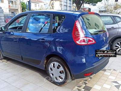 Renault Scénic 1.5 dCi 110CV Dynamique Blu/Azzurro usata Castrovillari