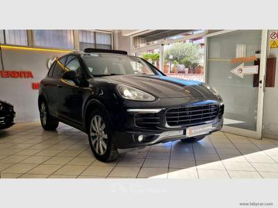Porsche Cayenne Cayenne 3.0 Diesel 250CV Platinum Edit. Nero usata Fonte Nuova