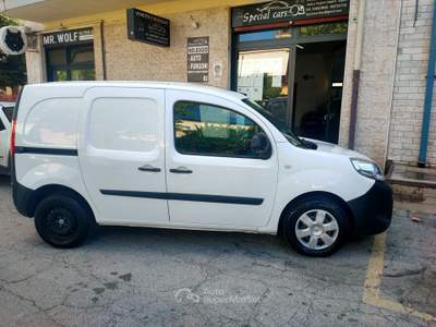 Renault Kangoo 5 porte Stop & Start Limited N1 con coibentazione Bianco usata Valenzano